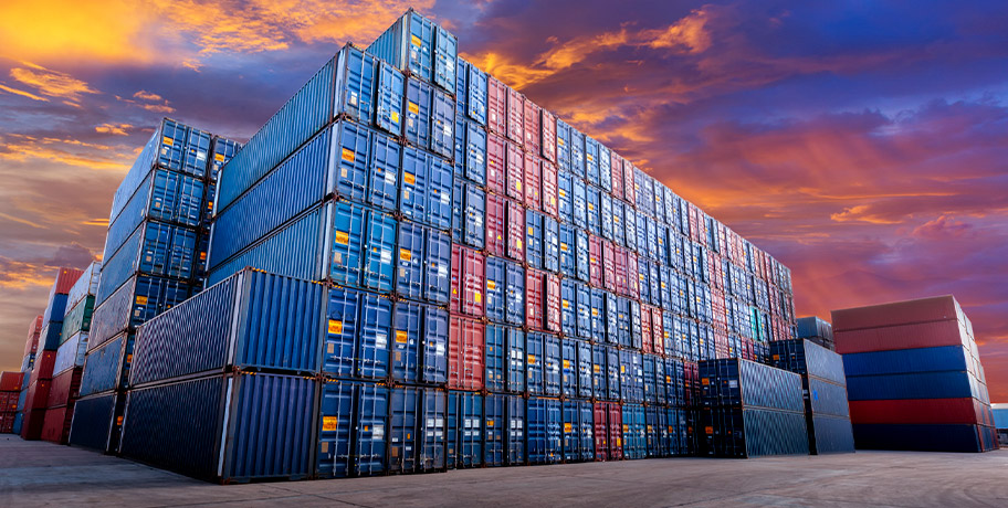 understanding container shipping costs blog image
